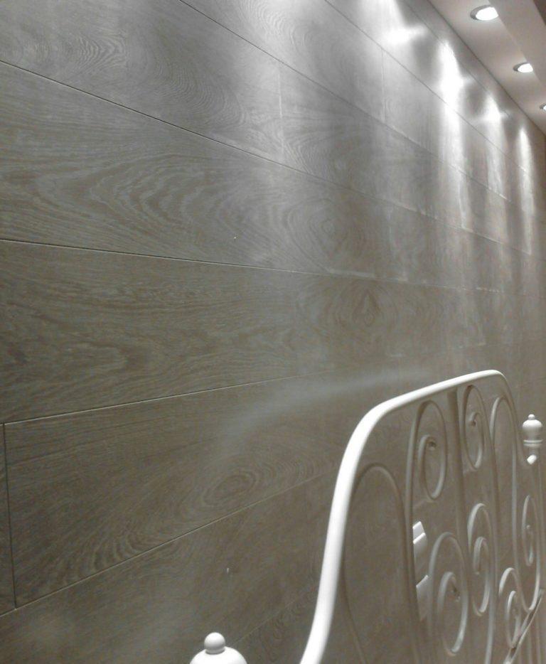 Επένδυση Τοίχου με Laminate στη Χαλκιδική