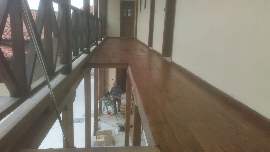 Τρίψιμο - Γυάλισμα Πατώματος στη Χαλκιδική