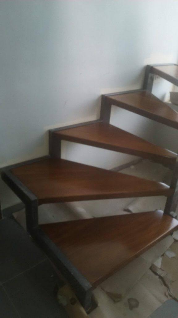 Ξύλινη Σκάλα Εσωτερικού Χώρου 7